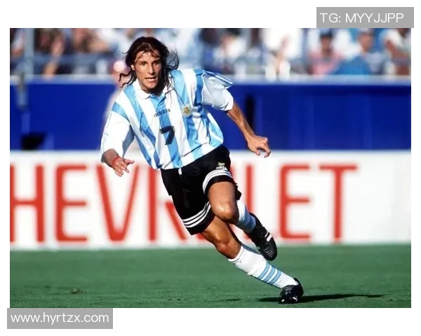 2014年足球世界杯巨星盘点:那些令人难忘的传奇瞬间与明星球员 2014年足球世界杯巨星盘点:那些令人难忘的传奇瞬间与明星球员