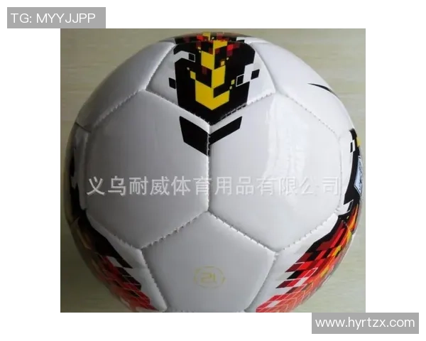 从球场到头像:那些被戏称为难看的足球球星形象背后的故事 从球场到头像:那些被戏称为难看的足球球星形象背后的故事