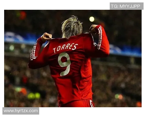 历史足球巨星传奇人物的巅峰对决与不朽荣耀回顾