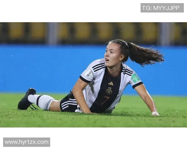 智利女足球星拼搏赛场展现巾帼力量引领南美足球新风潮